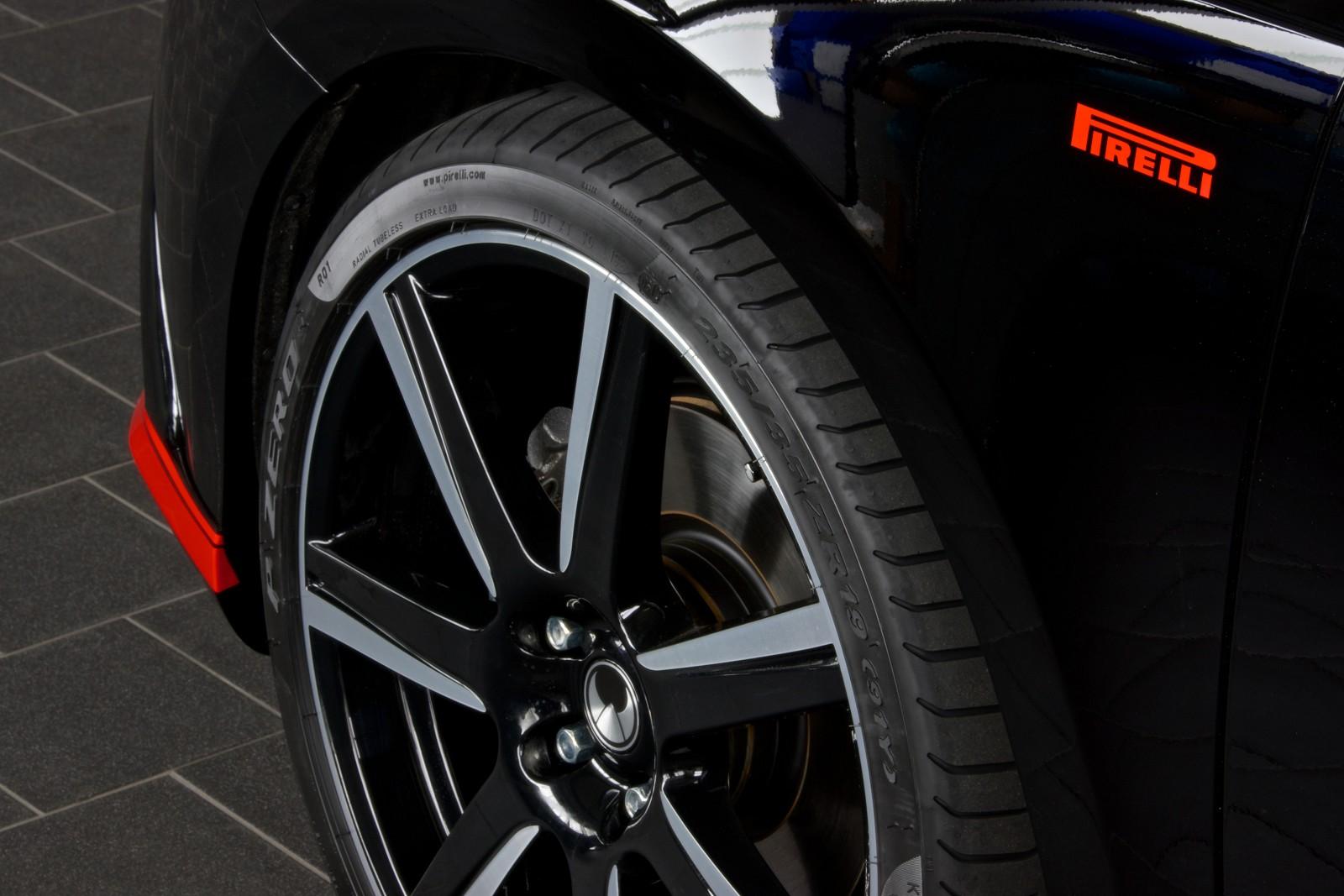 Moderní vozy jsou vybaveny senzorem tlaku v pneumatikách.